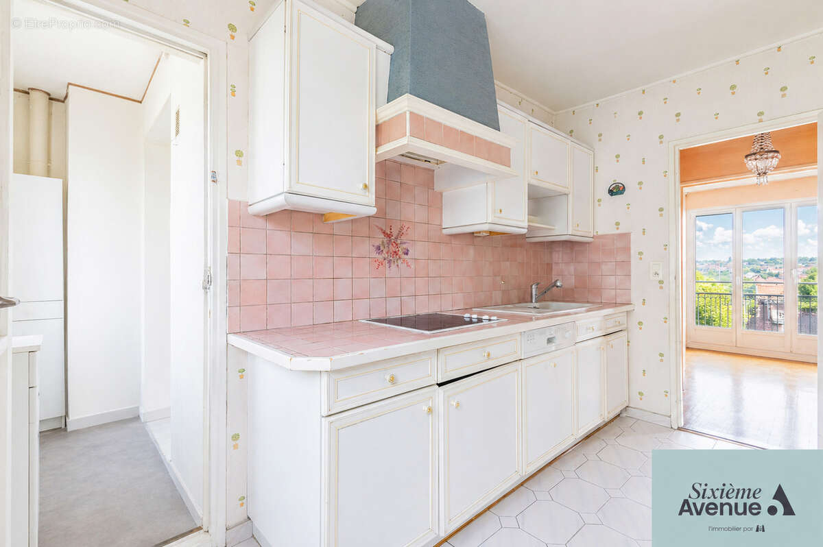Appartement à CHILLY-MAZARIN