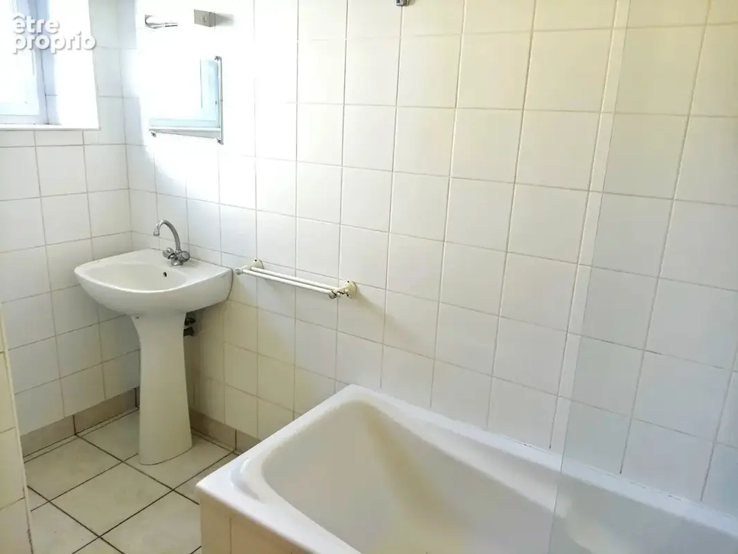 Maison 4 pièces 93 m² à vendre à Pannece (44440) - photo 5