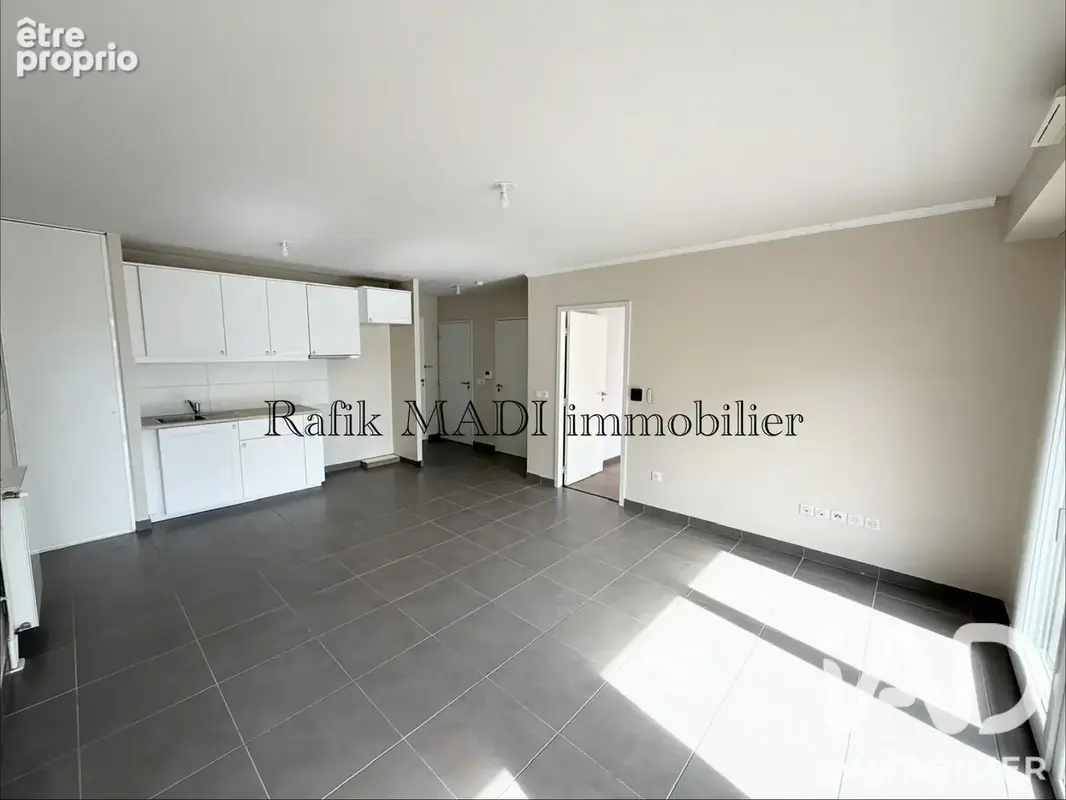 Photo 1 - Appartement à CAEN