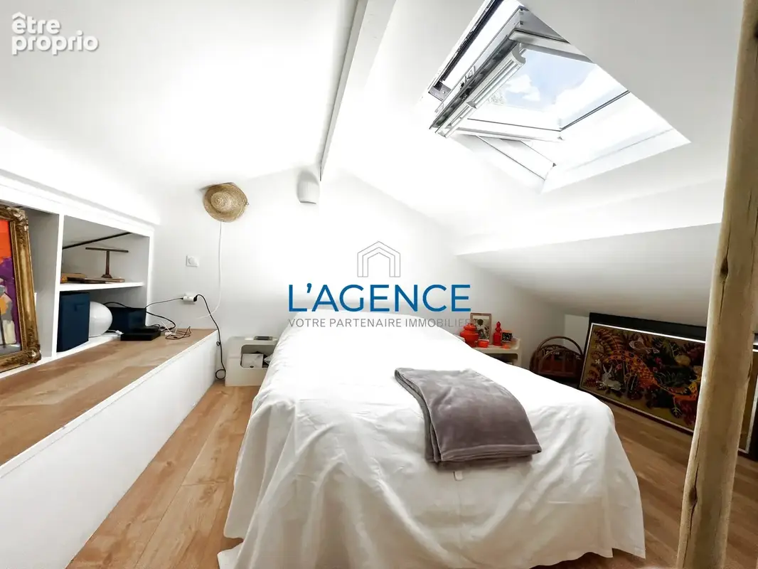 Proche centre et en pleine nature charmante villa de 110m2 sur 716m2 de terrain - photo 9