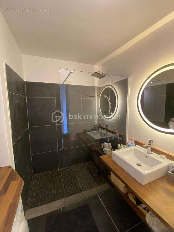 Appartement à VENCE