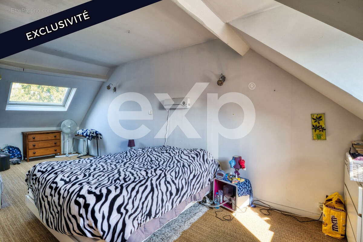 chambre3 - Maison à HEM
