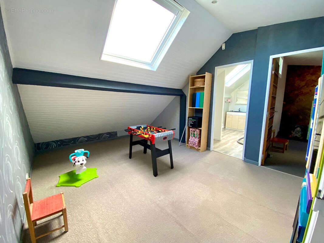 Maison à SARTROUVILLE