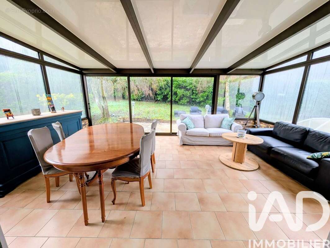 Maison 130 m² à Nerville-La-Foret  - photo 5
