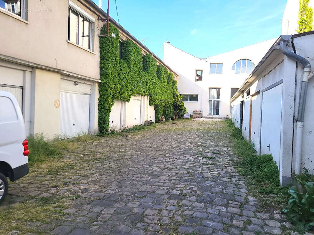 Appartement à ENGHIEN-LES-BAINS