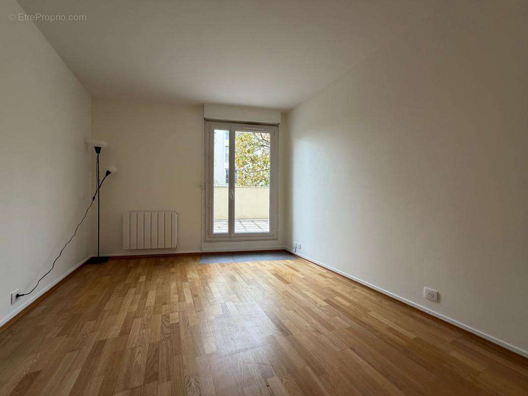 Appartement à NOGENT-SUR-MARNE