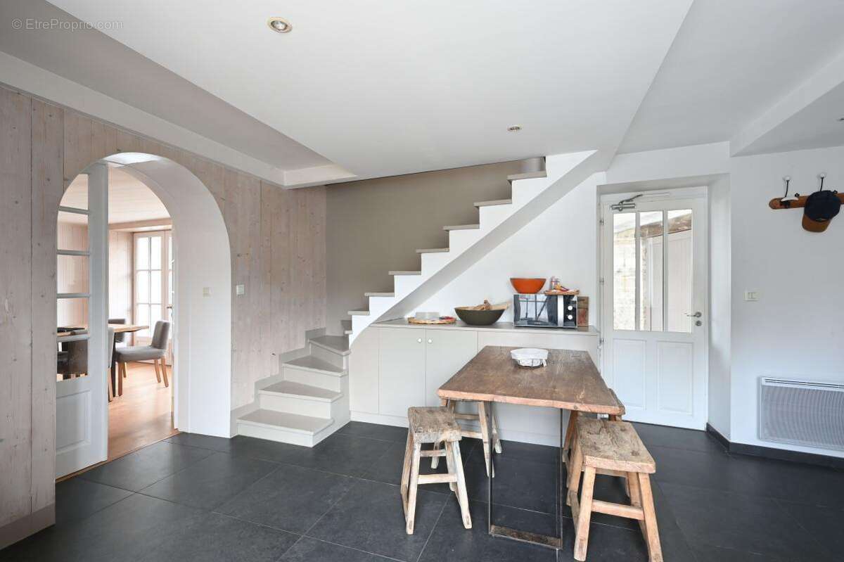 Maison à LE BOIS-PLAGE-EN-RE