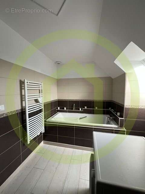 Maison à GRANDFRESNOY