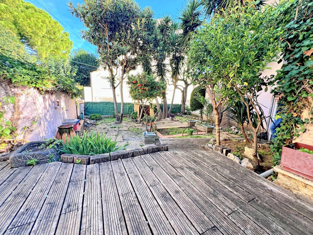 Appartement à OLLIOULES