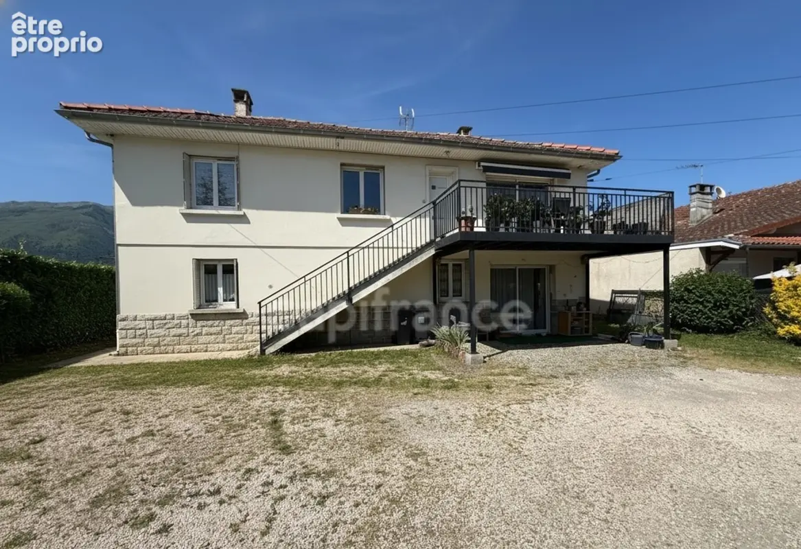 Immeuble à usage locatif sur ARGELES GAZOST (65) - photo 3