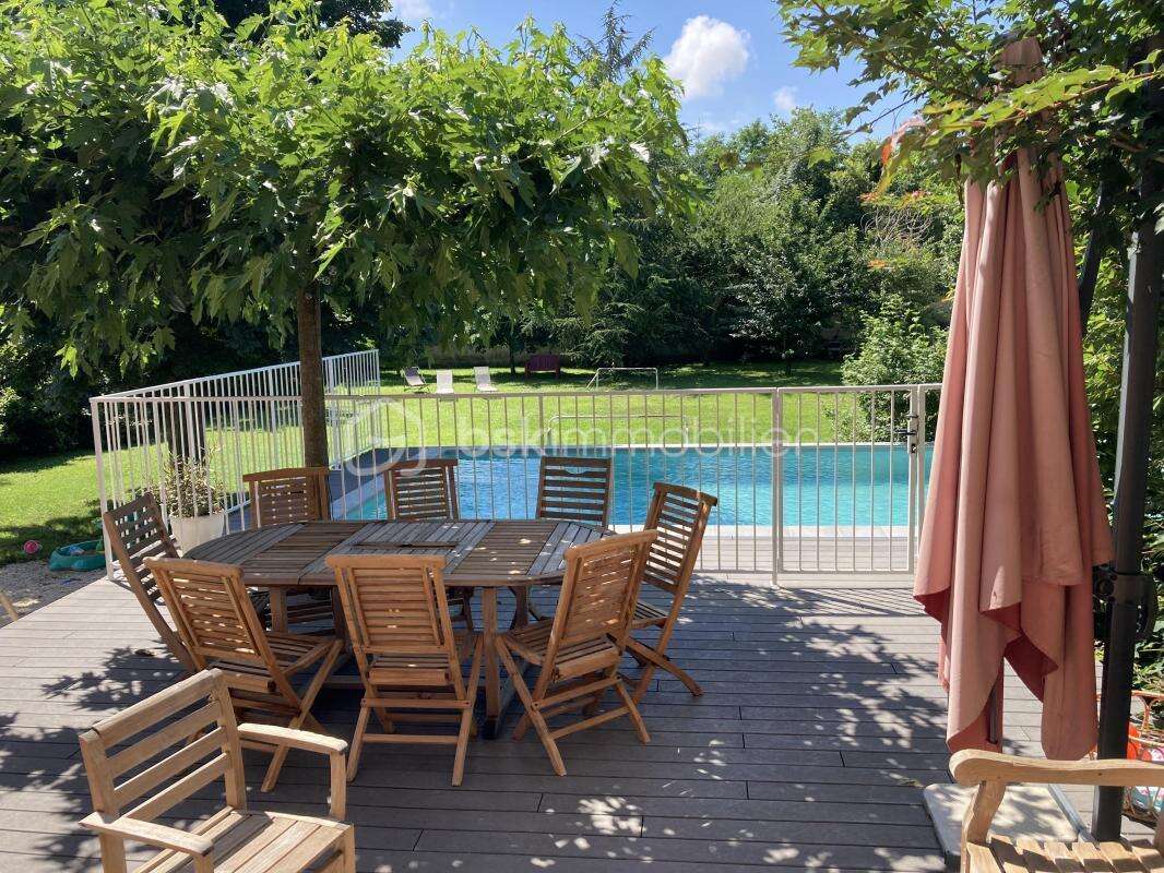 Maison à MONTROND-LES-BAINS