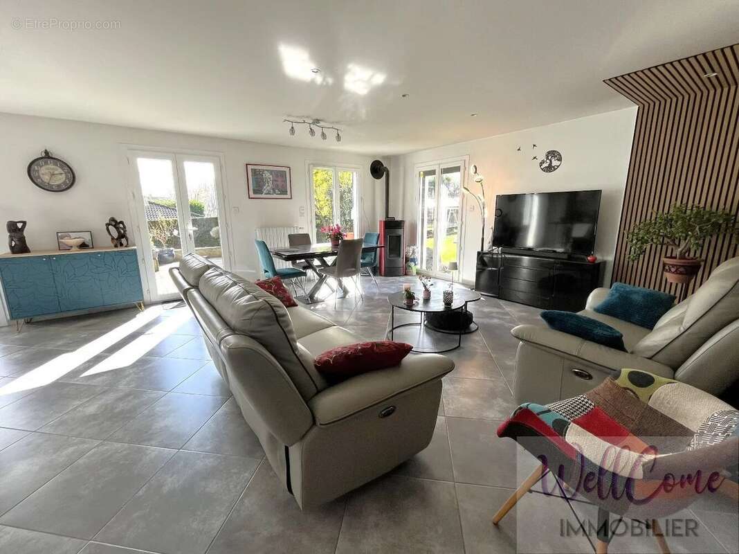 Appartement à GRESY-SUR-AIX