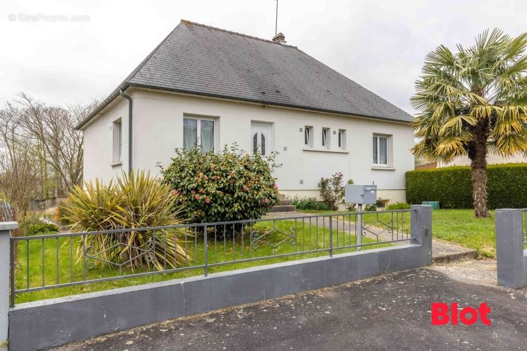 Maison à BEAUCE
