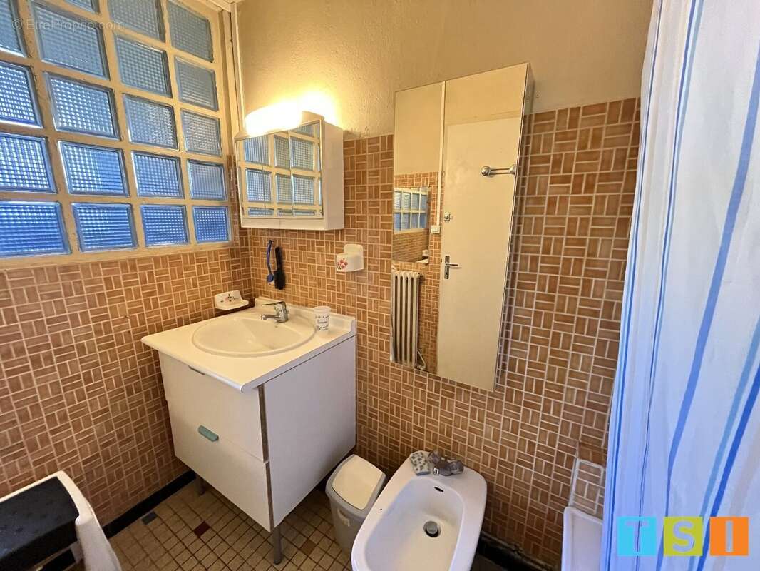 Maison à POINTIS-DE-RIVIERE