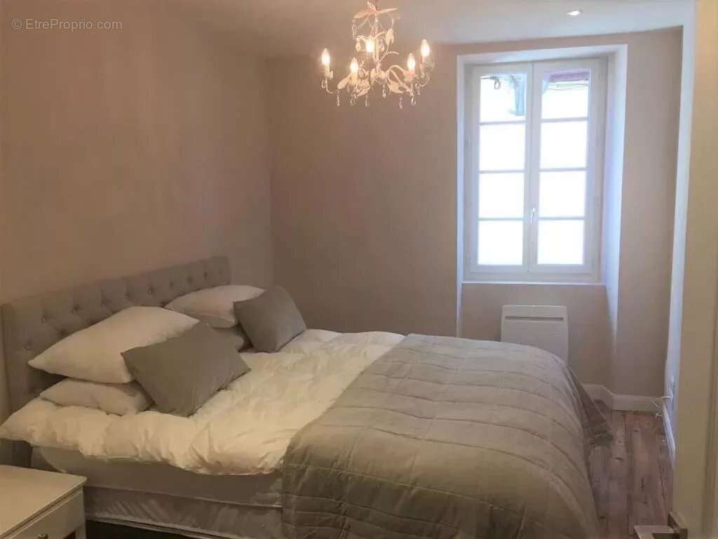 Maison à SALIES-DE-BEARN