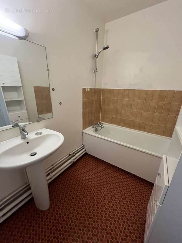 Photo 5 - Appartement à PARIS-19E