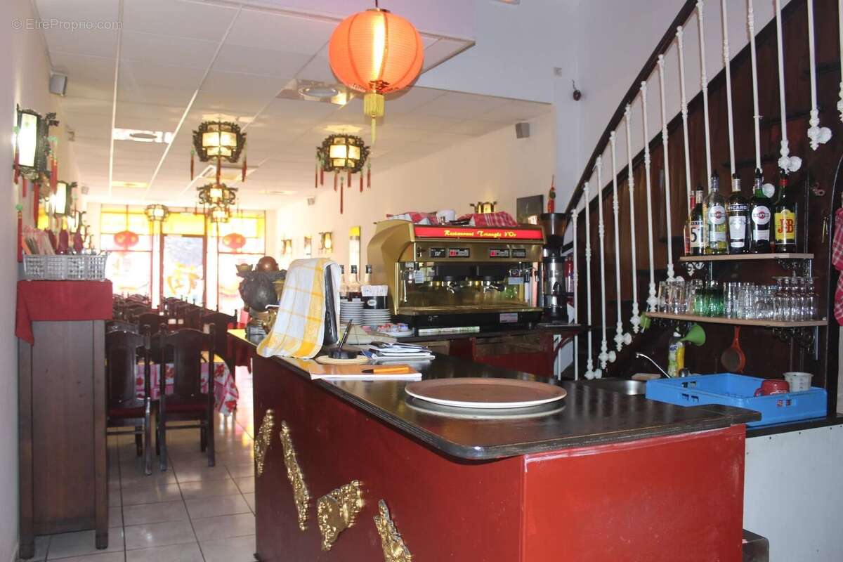 Vente Murs + FOnds de commerce - MONTREJEAU - photo 3