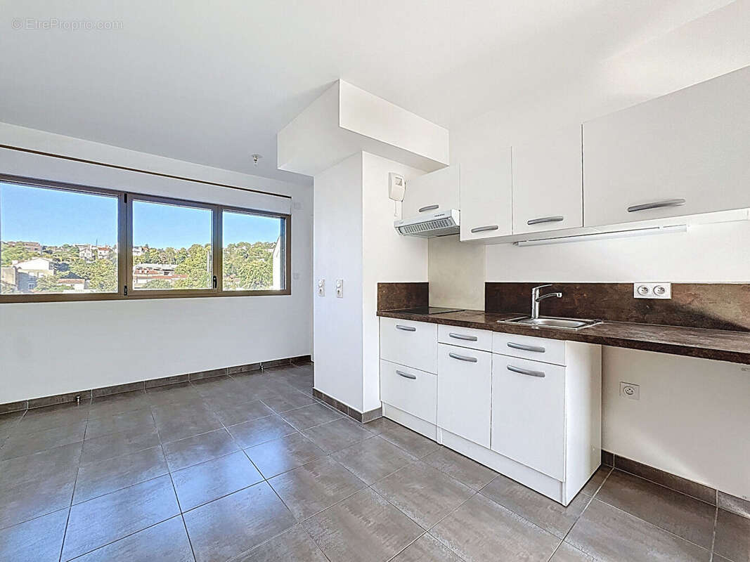 Appartement à CACHAN