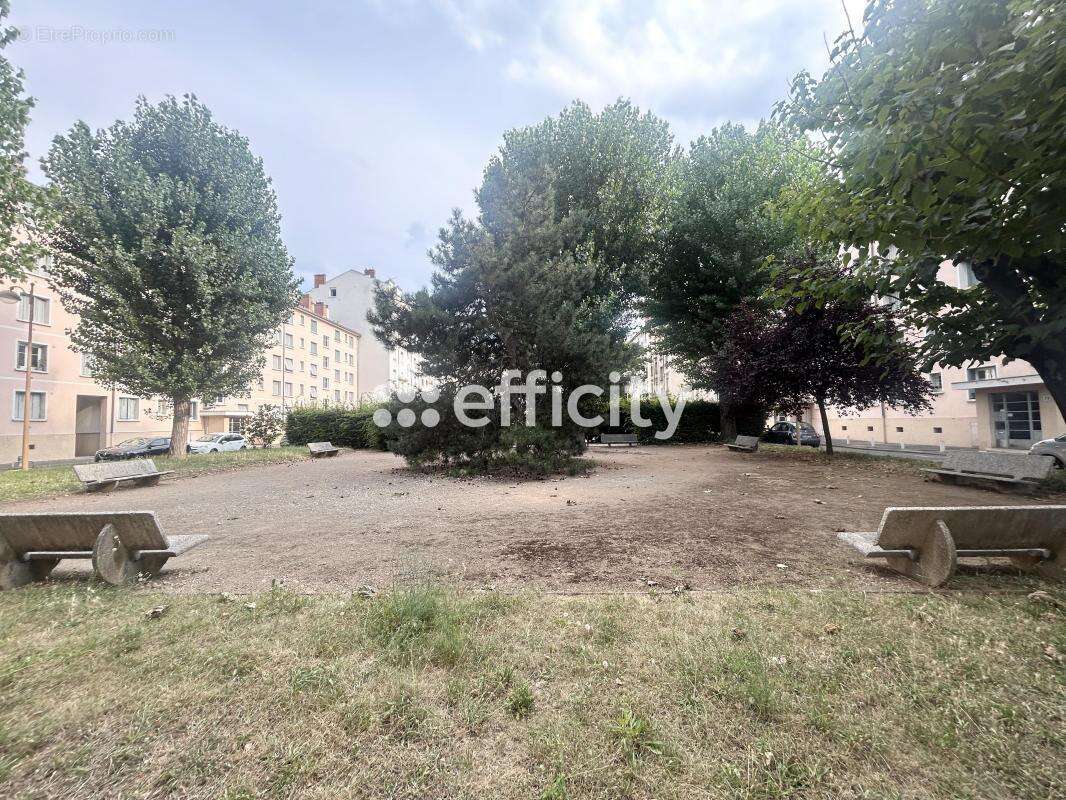 Appartement à VILLEURBANNE