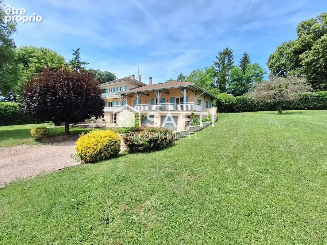 Photo 1 - Maison à VILLIEU-LOYES-MOLLON