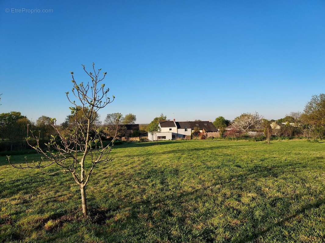 Maison à SAINT-ETIENNE-DE-MONTLUC