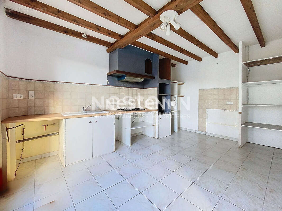Maison à SEISSAN