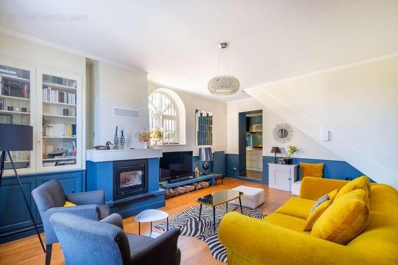 Maison à FRANCHEVILLE