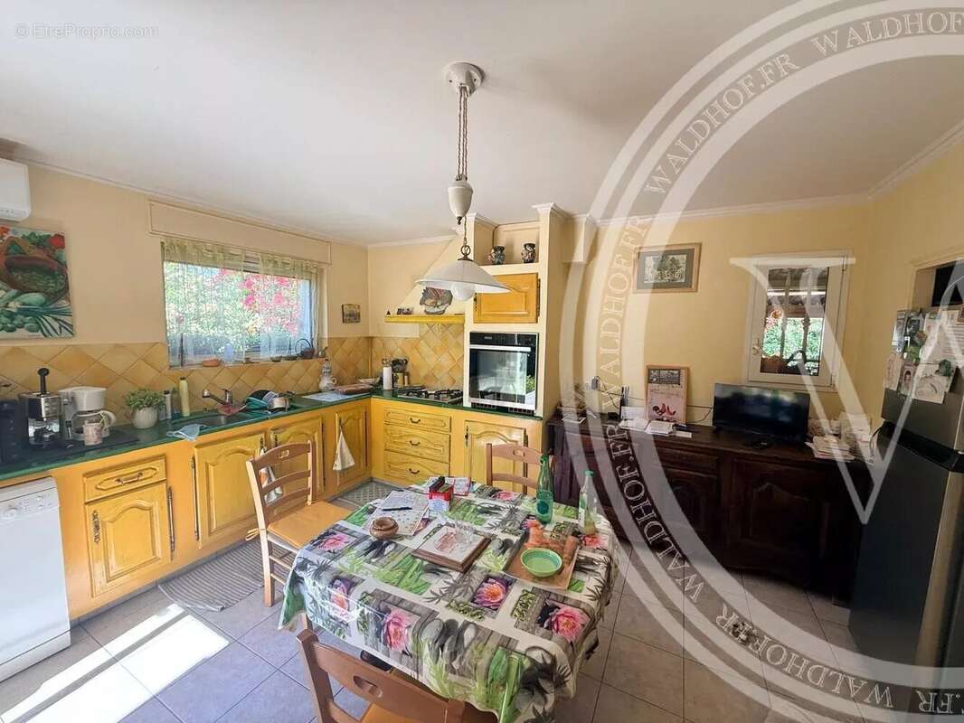 Maison Provençale à Mougins 161 M2-Emplacement privilégié - photo 4