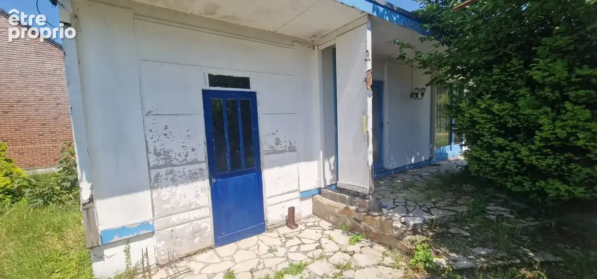 Terrain de 855 m2 avec maison de 45 m² et garage - photo 5