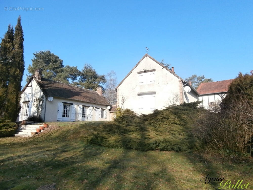 Maison à BRINON-SUR-SAULDRE