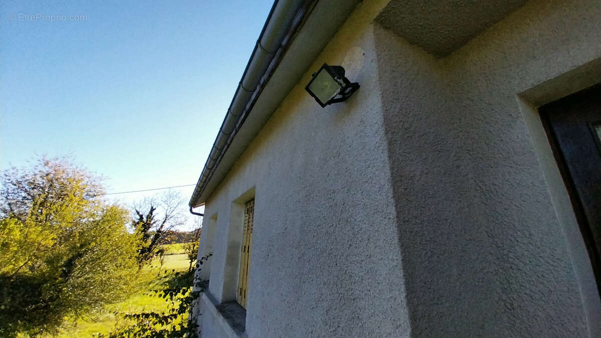 Maison à VIEUX-MAREUIL