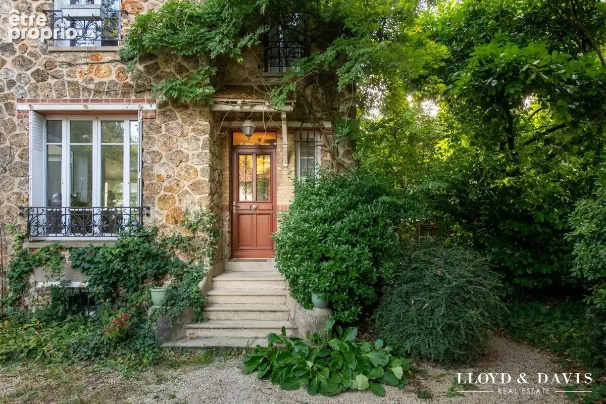 Maison 7 pièces 129 m² à vendre à Vaucresson (92420) - photo 2