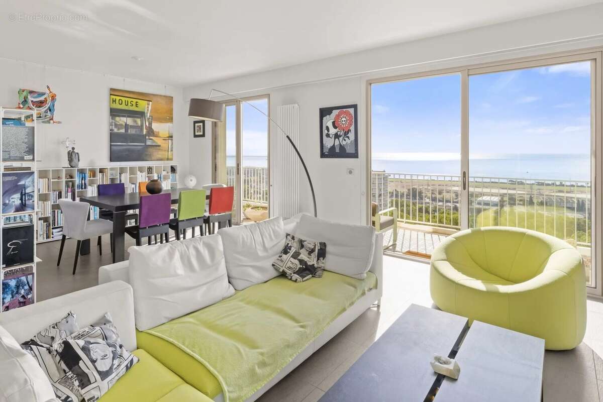 Appartement à CAGNES-SUR-MER