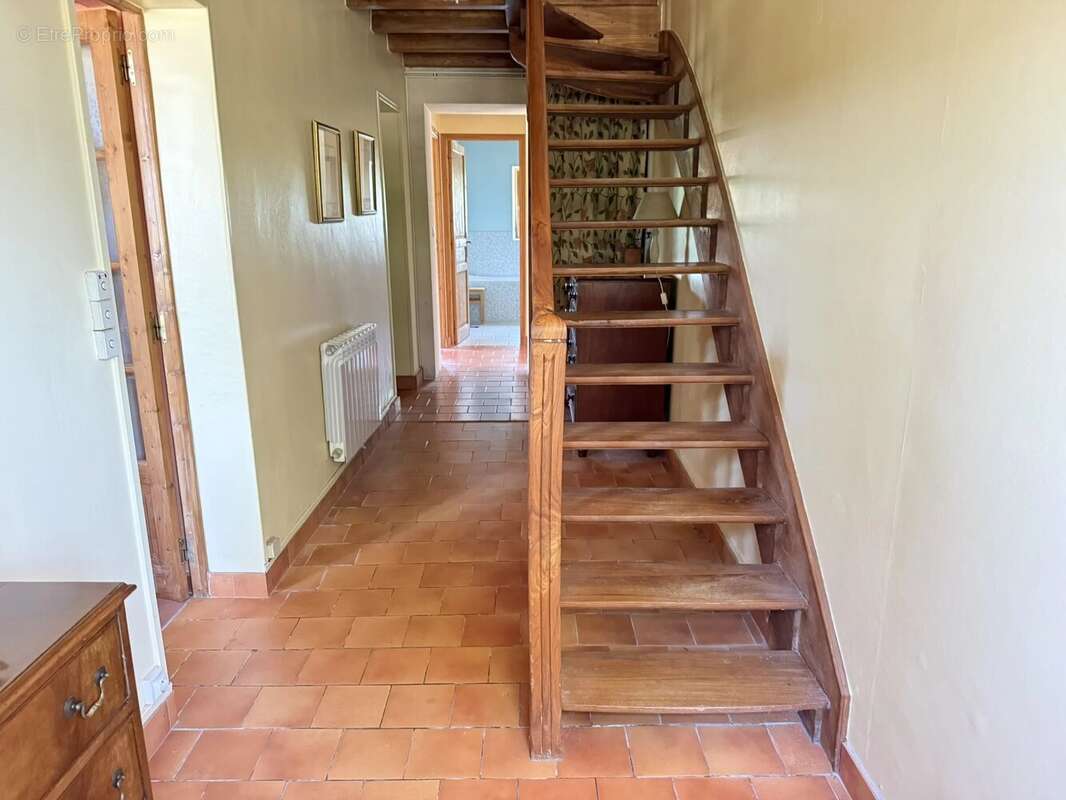 Maison de 5 chambres, dont une au rez-de-chaussée - photo 6