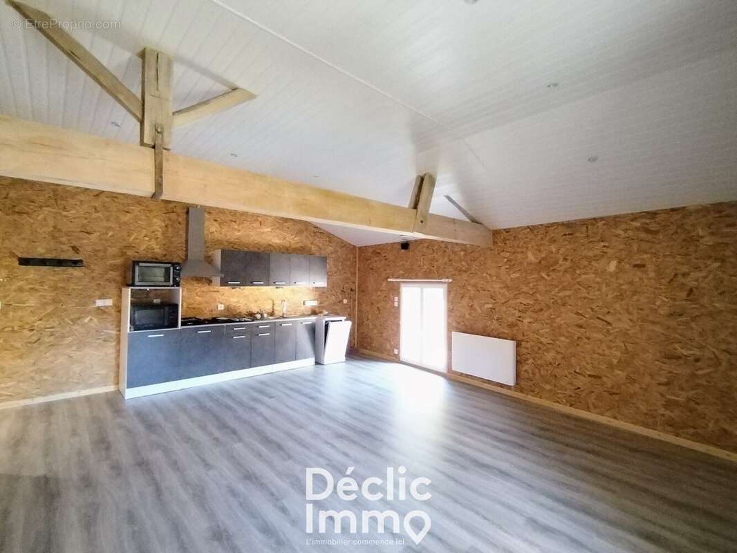 Maison à VERTEUIL-SUR-CHARENTE