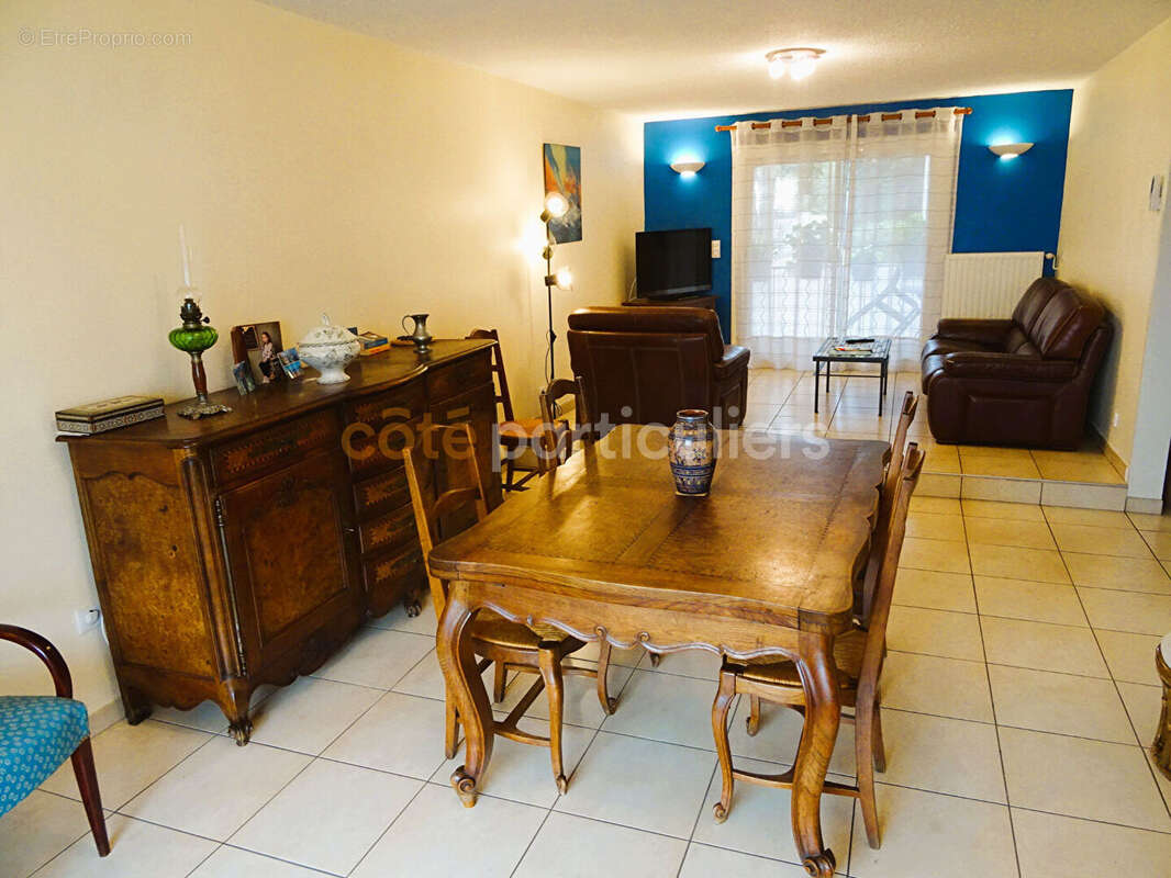 Appartement à LATTES