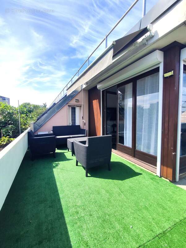 Appartement à EPINAY-SUR-SEINE