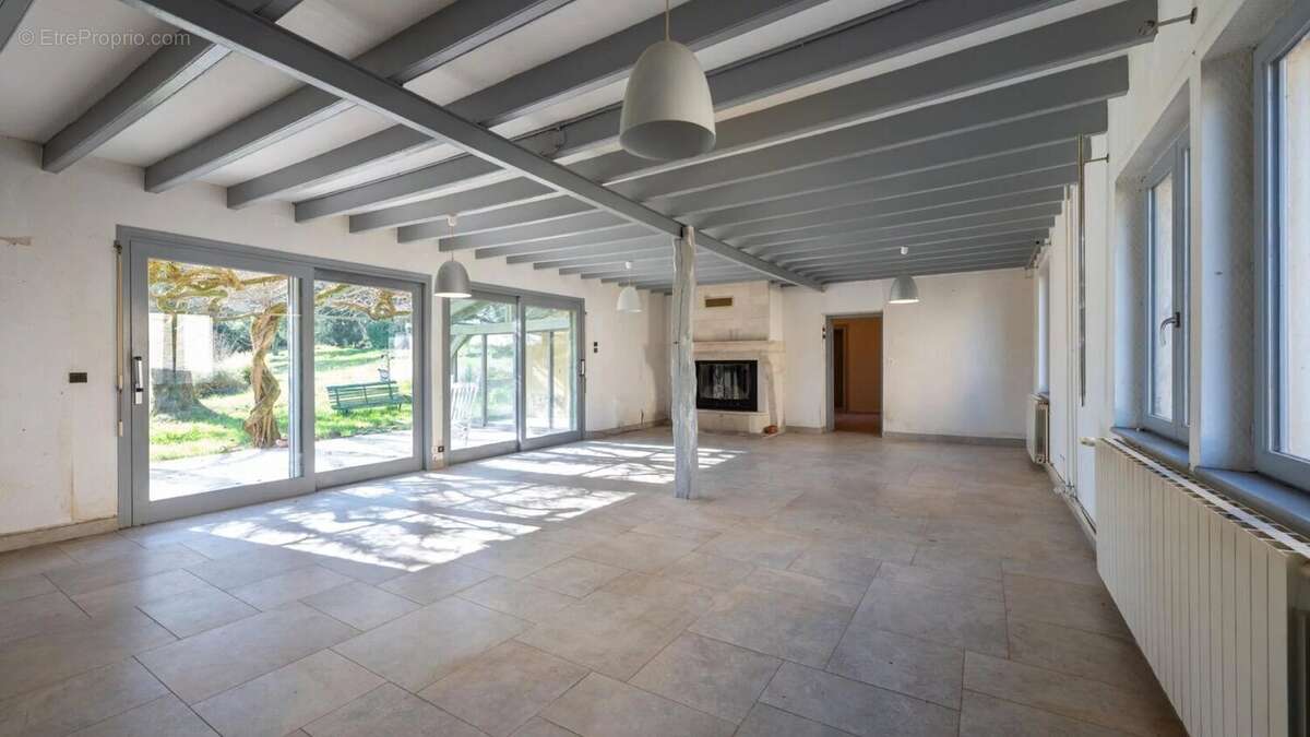 Cazals – Ensemble de caractère en pierre avec piscine, 5 chambre - photo 7