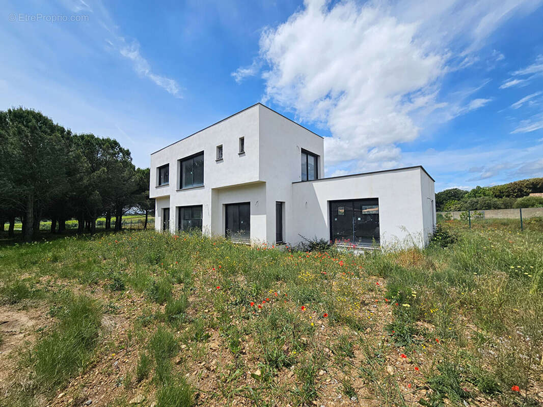 Maison à PEYRIAC-MINERVOIS
