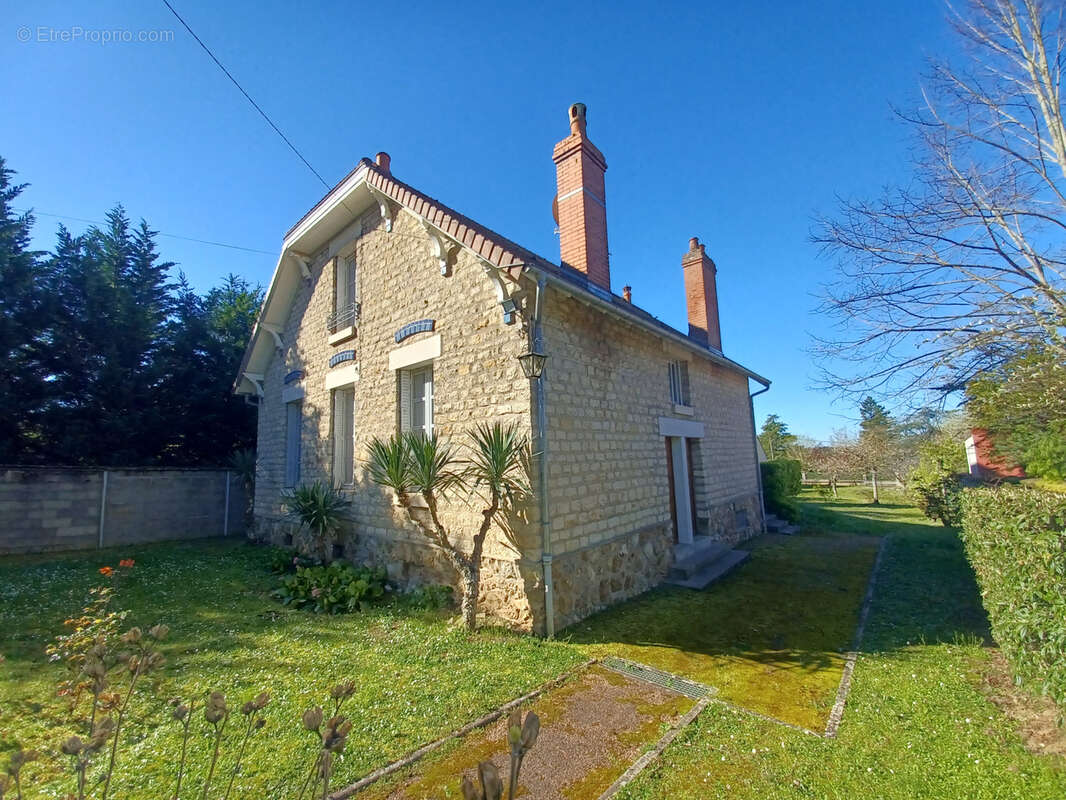 Maison à LA CHARITE-SUR-LOIRE
