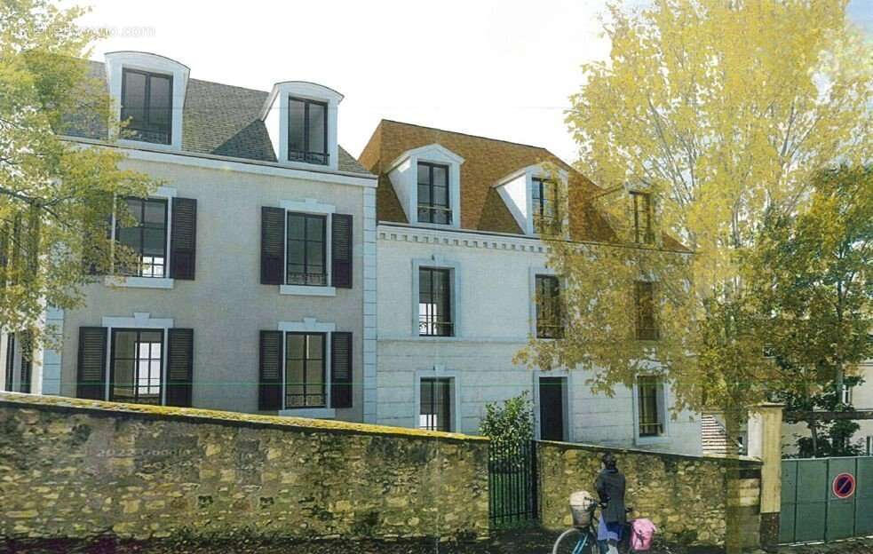 Terrain à SAINT-MAURICE