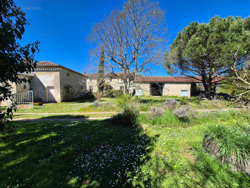 Maison à SAUVETERRE-DE-GUYENNE