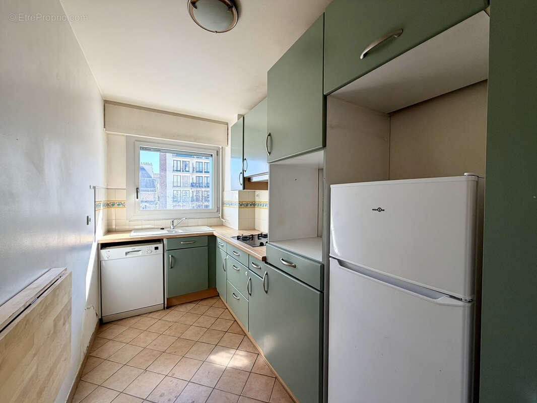 Appartement à PARIS-12E