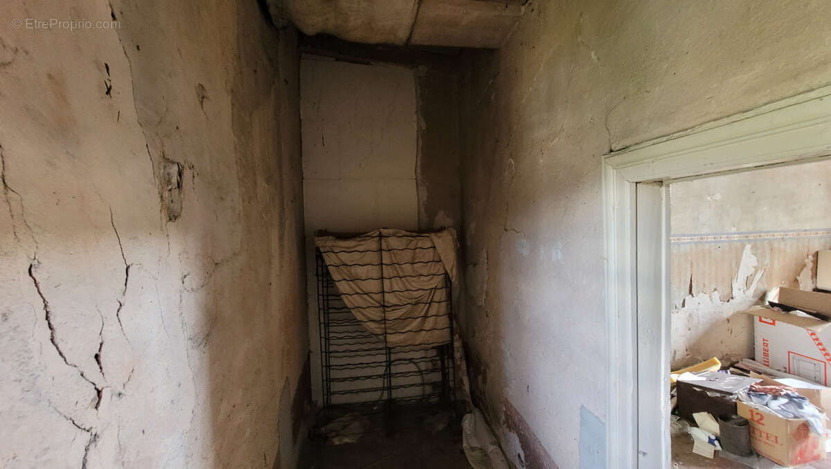 Maison à POUGUES-LES-EAUX