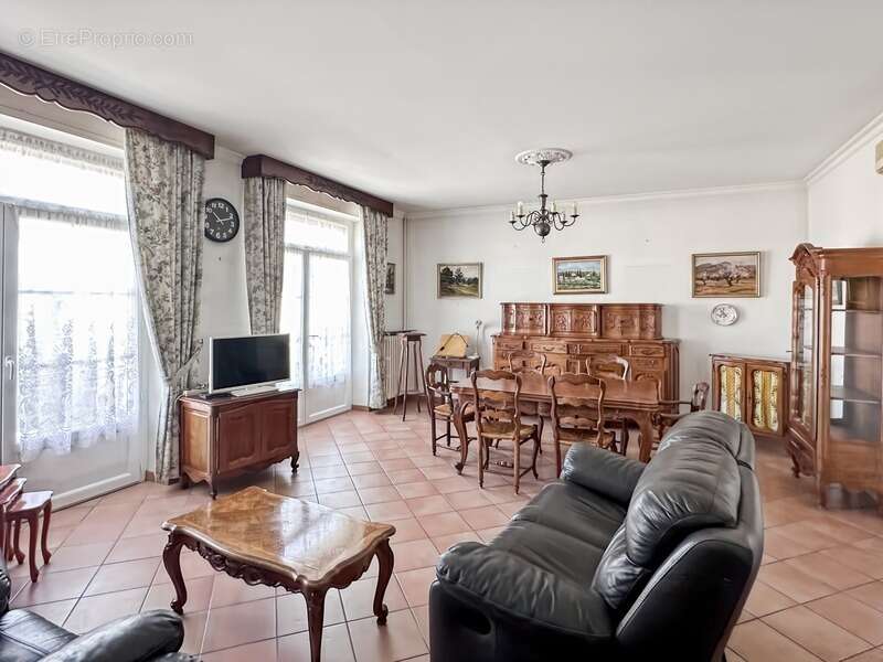 Maison de ville, 4 chambres+1 bureau  avec jardin et garage - photo 14