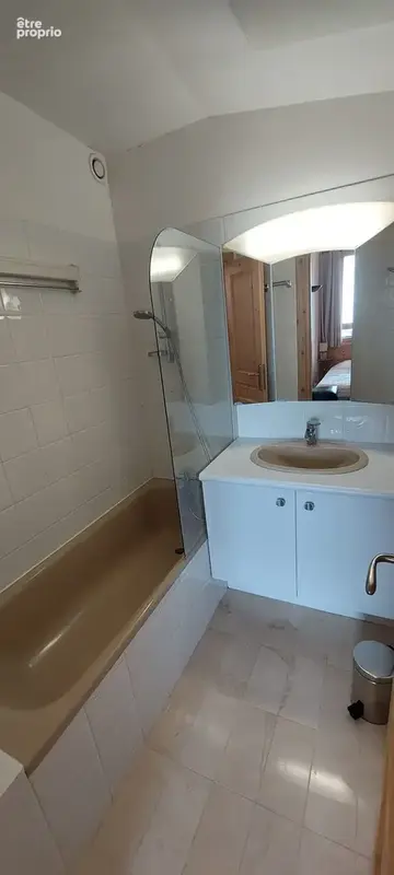 salle de bain chambre double