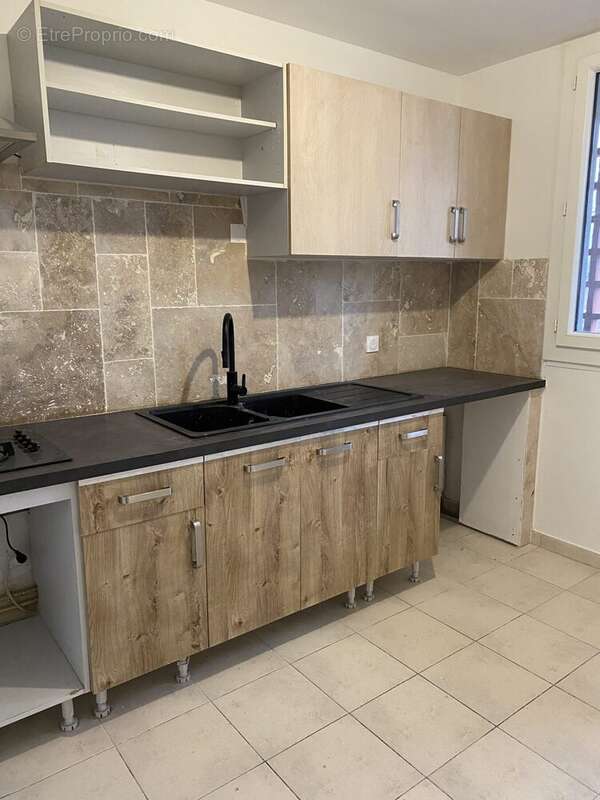 Appartement 89 m² à Bourg-Les-Valence  - photo 5