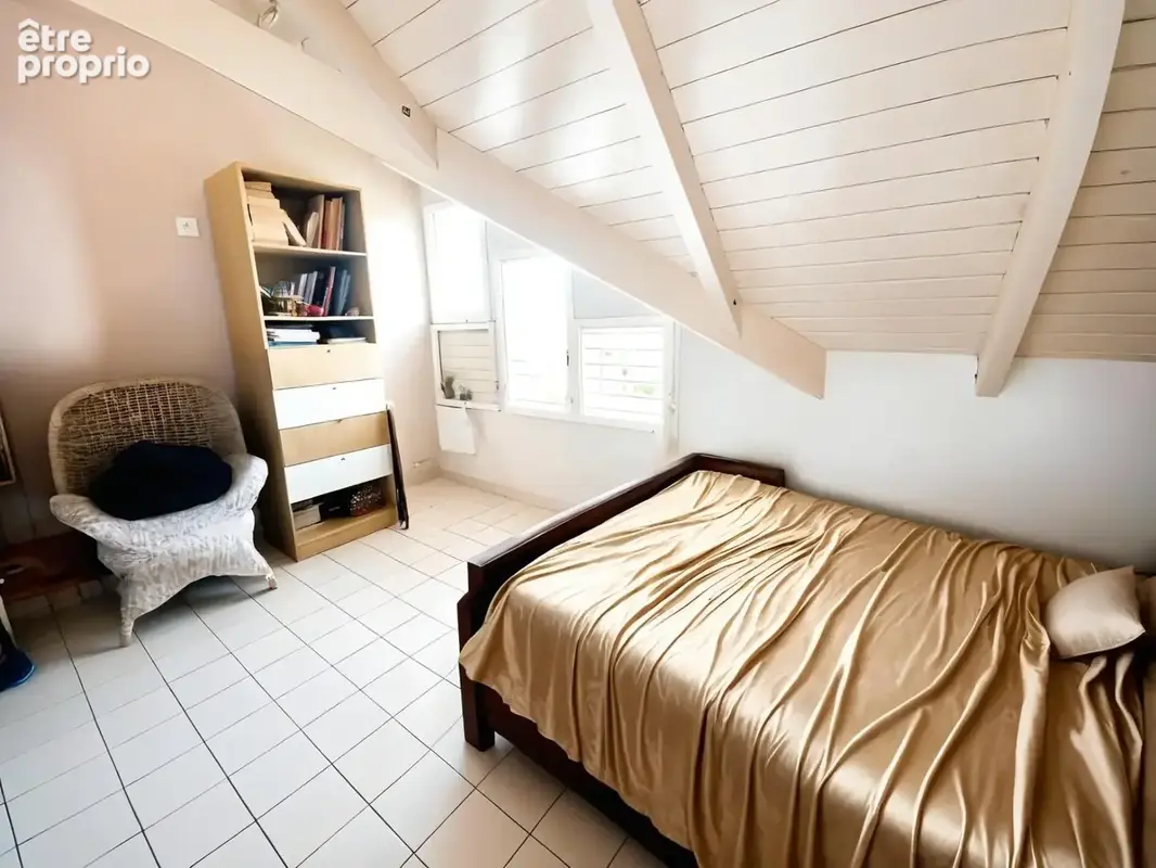 Appartement esprit maison de ville à vendre 4 pièces, 3 à 4 chambres PETIT BOURG (971) - photo 11