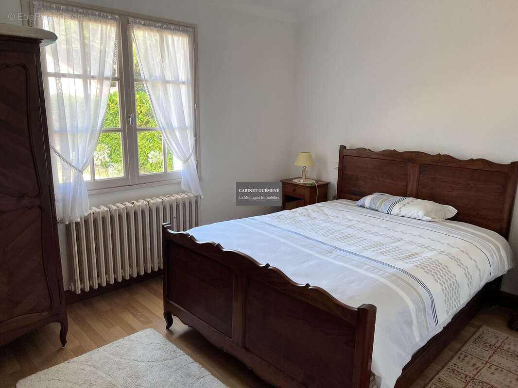 Maison à SAINT-MICHEL-CHEF-CHEF