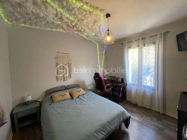 Maison à VILLENEUVE